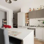 Guesthost - Cenisio Cozy Flat Near Mm5 * Milan