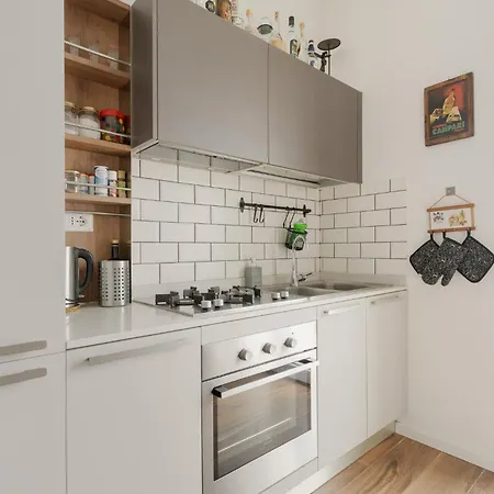 Guesthost - Cenisio Cozy Flat Near Mm5 Appartement