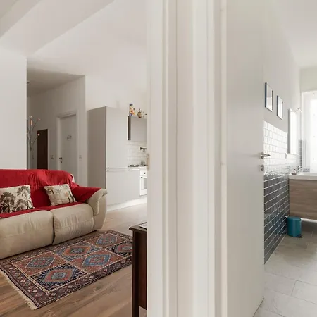 Guesthost - Cenisio Cozy Flat Near Mm5 Appartement Milan